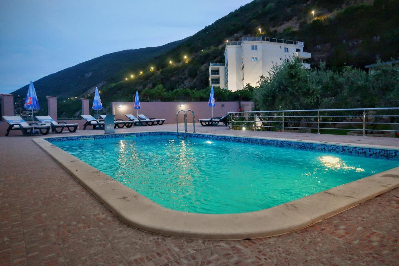 Apartments Maxi Katic Herceg Novi Extérieur photo