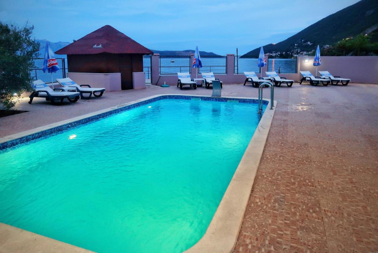 Apartments Maxi Katic Herceg Novi Extérieur photo